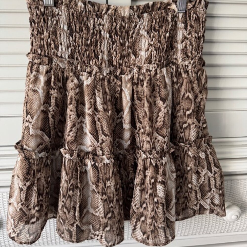 Storia Leopard Ruffle Skirt Size Small